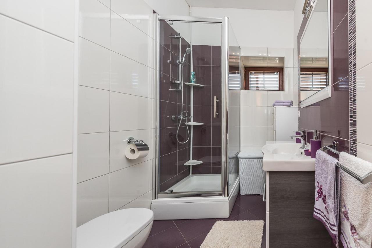 Holiday Home Tower With Private Pool, Sauna And Quads Smilcic Kültér fotó